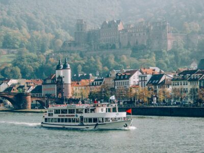 Sightseeing Boat Tour with Mulled Wine