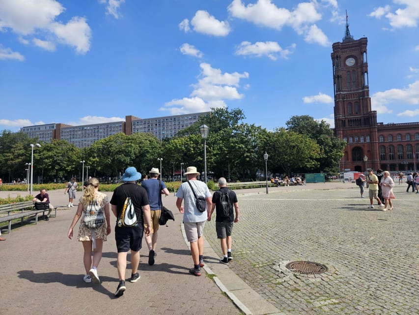 Historic Berlin Pubs & History Tour - A half-day of Berlin history, told one pint at a time