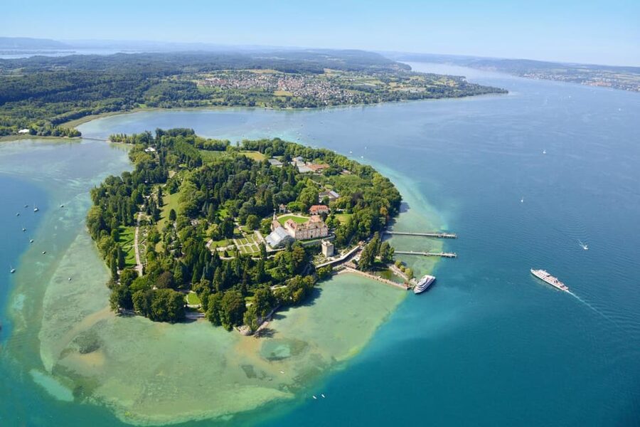 Konstanz: Mainau Island Entry Ticket - Teutonic Castle and Baroque St. Marien Church: Architecture Breaks Up the Plant Walk