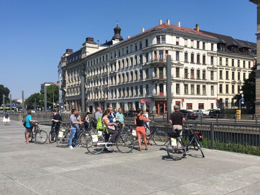 Leipzig: 3-Hour Guided Bike Tour - St. Thomas Church and the J.S. Bach Monument: More Than a Name on a Stop