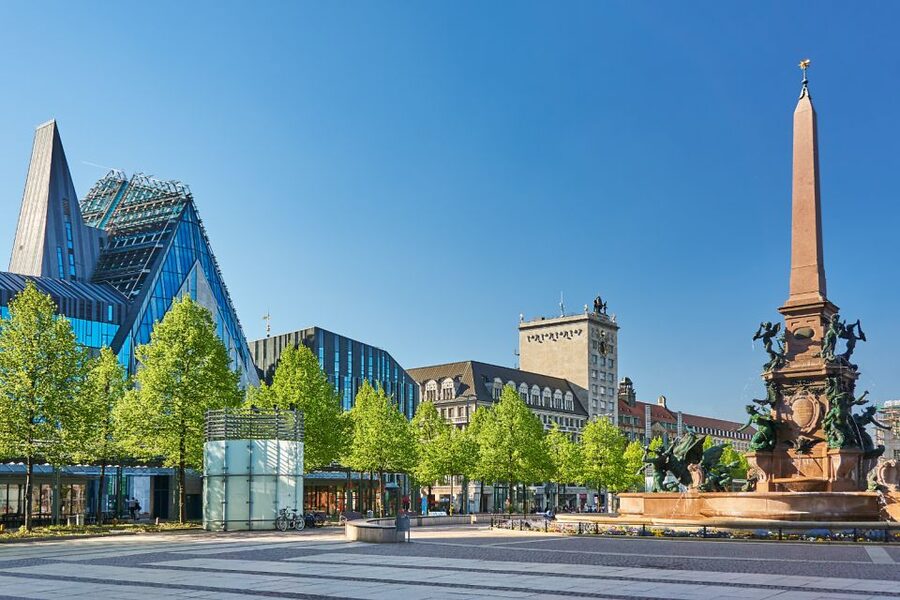 Leipzig City Centre: Scavenger Hunt Self-Guided Tour - St. Thomas Church and St. Nicholas Church: the Bach and church stops