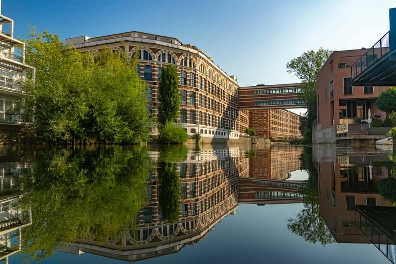 Leipzig: City History Canal Sightseeing Tour on a Motorboat - Key moments worth showing up for
