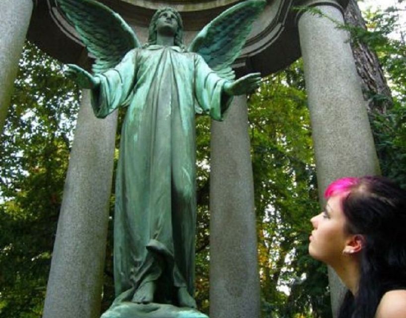 Leipzig: Guided Tour of the Southern Cemetery - Leipzig’s Südfriedhof in 2 Hours, What Makes It Worth the Time
