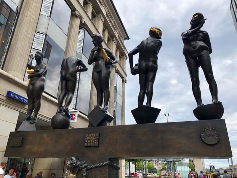 Leipzig: Old Town Tour - innovative & entertaining - St. Nicholas Church area and the audio moments from 1989