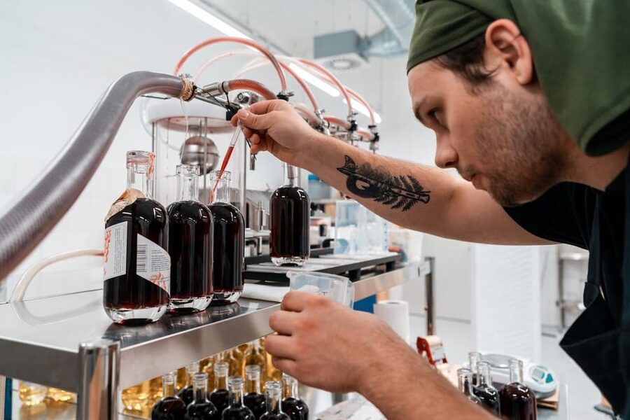 Leipzig Spirits Manufacture: Guided Tour and Tasting - Who this tour fits best