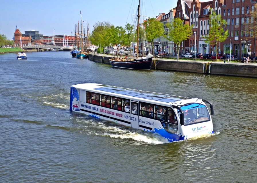 Lübeck: 1-Hour Splash Bus City Tour - Comfort Tips for a 1-Hour Splash Ride