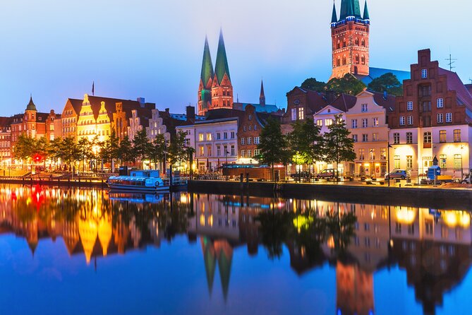 Lübeck Scavenger Hunt and Highlights Self Guided Audio Tour - Price and value for your 2 hour Lübeck walk