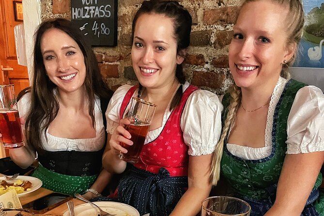 Lunch Like a Local: Munich's ORIGINAL Viktualienmarkt Food Tour - Marienplatz meetup at 11:00, and why that start time works