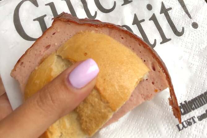 Lunch Like a Local: Munich's ORIGINAL Viktualienmarkt Food Tour - Who should book this Munich food tour, and who might skip it