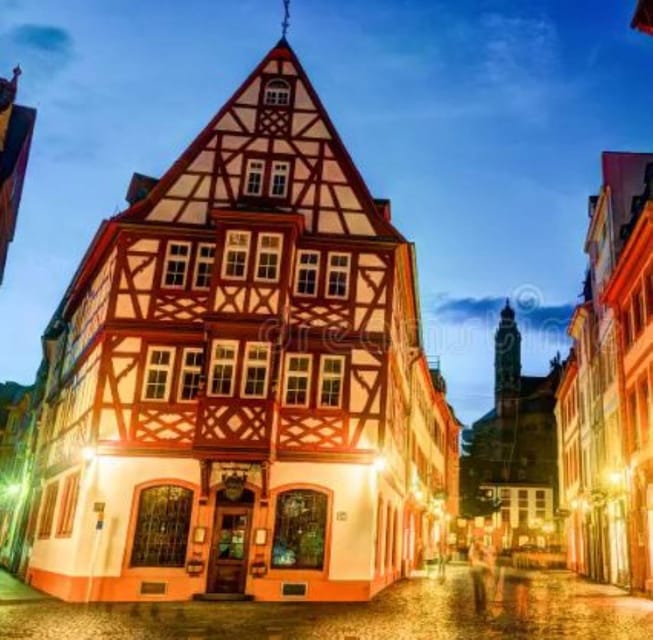 Mainz: guided evening tour of the Rhine riverbank/old town in German and English - Heiliggeist and Liebfrauenplatz: Walking Through the City’s Everyday Religious Centers