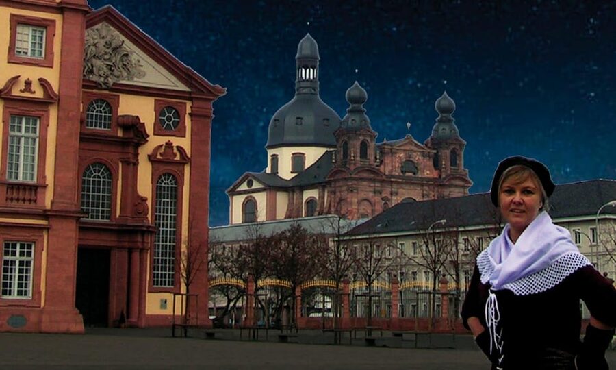 Mannheim: Public Night Watchman Tour with Night Watchwoman Marie - What Marie Actually Teaches You: Dishonest Jobs, Lightning Rods, and a Stinking Reality