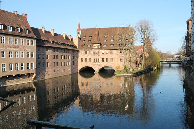 Medieval Tour in Nuremberg in Spanish - St. Lorenz: la iglesia, la construcción y sus historias