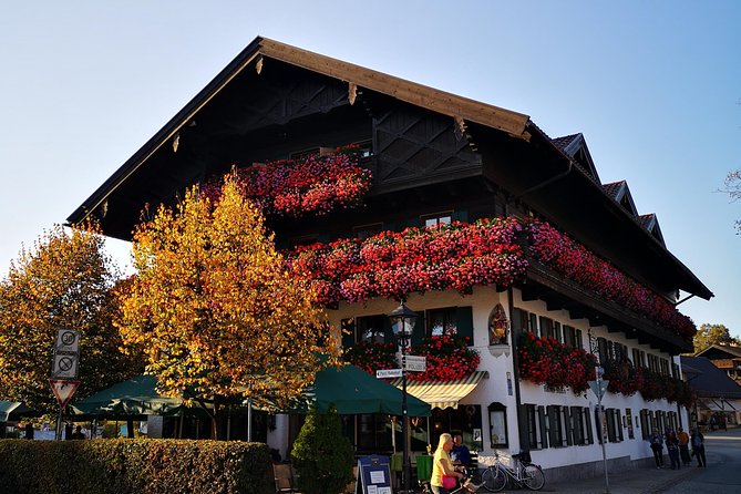 Mike's Neuschwanstein & Linderhof Private Tour from Munich - From Munich to Ludwig II Country: Why This Private Route Feels Efficient