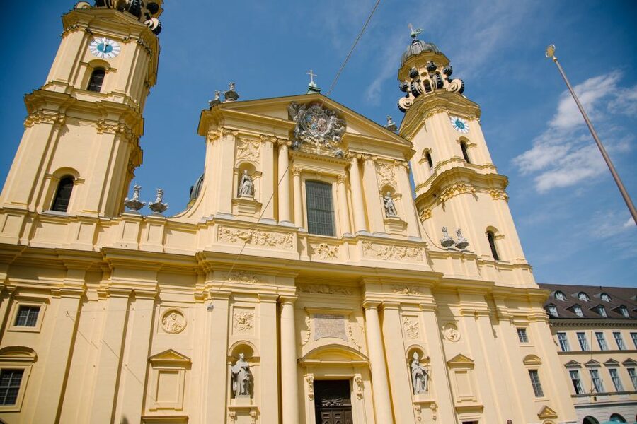 Munich 3-Hour Segway Tour: Nazi Munich & Royal Architecture - Riding Munich Like a Local, With a Guide Who Keeps It Moving