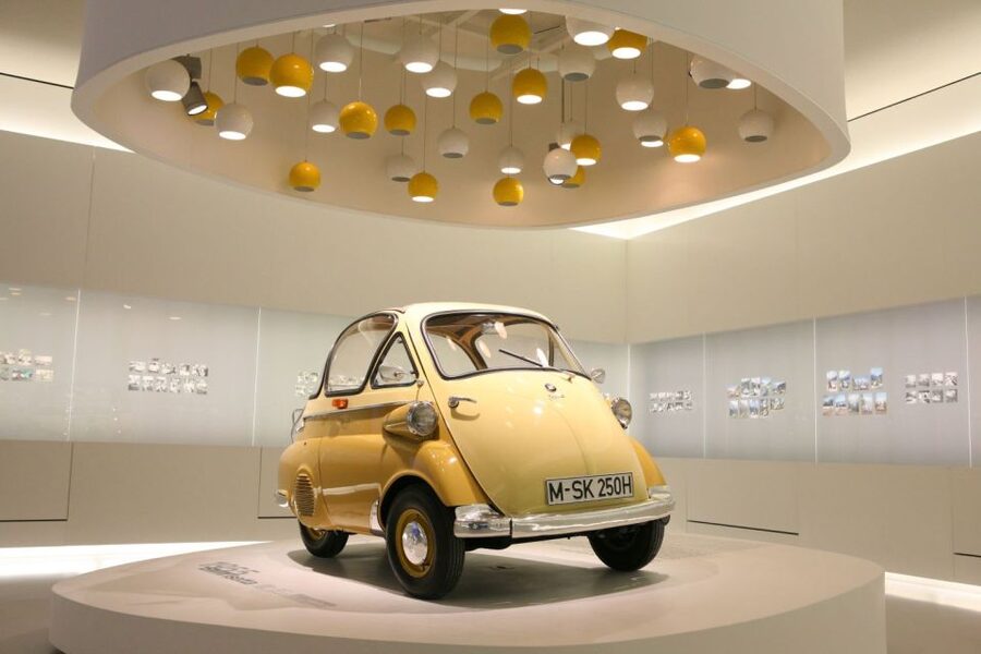Munich: City Pass 45+ Top Attractions and Public Transport - Football, film, and the fun side of Munich