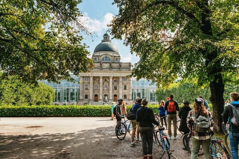 Munich: Guided City Tour by Bike with Beer Garden Stop - Chinese Tower beer garden lunch break, how to make the most of it