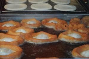 Munich: Guided Food Walking Tour with Beer Tasting - Beer Tasting That Teaches You What to Notice