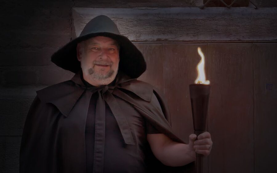 Munich: Night Watchman Torch Tour in German - Following the Torch Through Munichs Historic Center