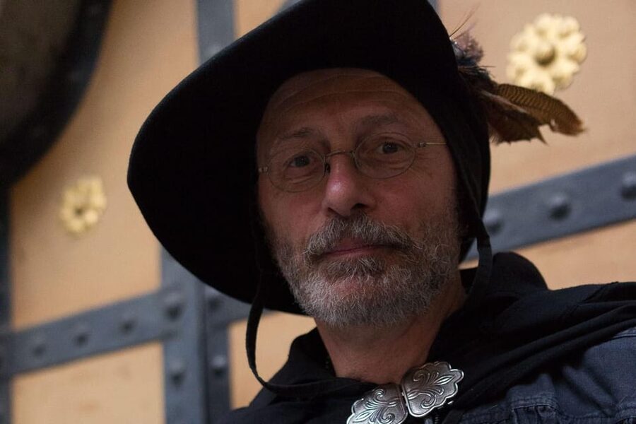 Munich: Night Watchman Tour for Kids (6 - 12 years) - 75 min - The Night Watchman Costume, Props, and Why Kids Remember It