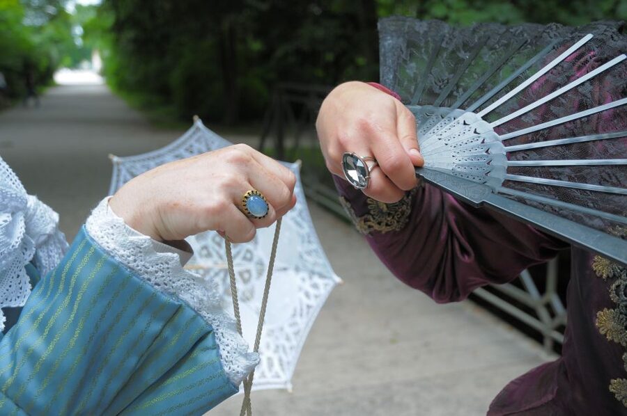 Munich: Nymphenburg Palace OR Residenz Guided Tour - The “in costume” guide angle that actually works