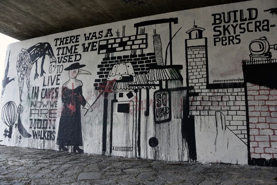 Munich: Street Art Bike Tour - Giesing and the shift from tourist Munich to real neighborhood walls