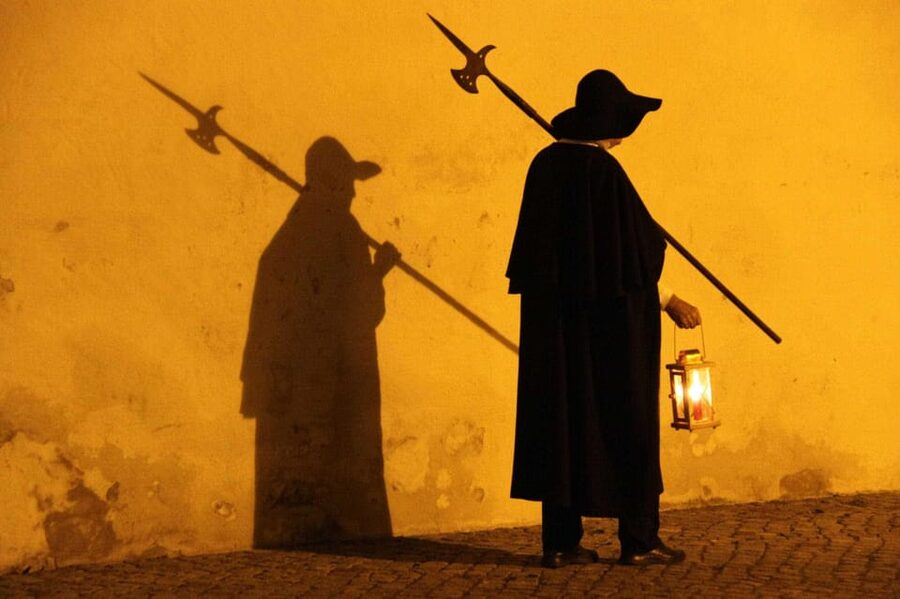 Münster: Nachtwächter-Führung (Erlebnistour) - Should You Book the Münster Night Watchman Tour?