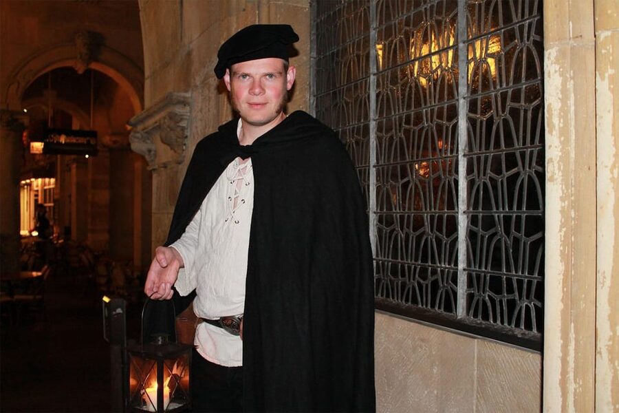 Münster: Night watchman tour through the picturesque old town by lantern light - Key things to know before you go