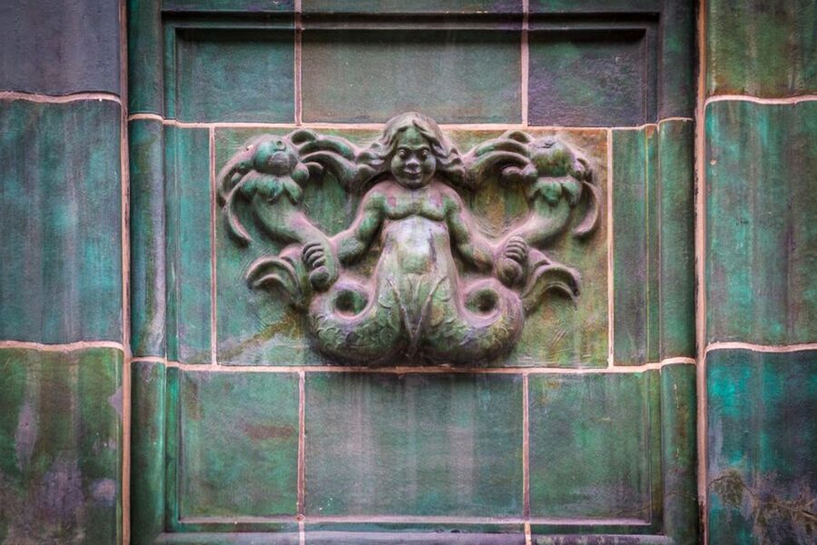 Mystical Hamburg - Walking Tour in German - The Old Parts of Hamburg You Actually Get to See