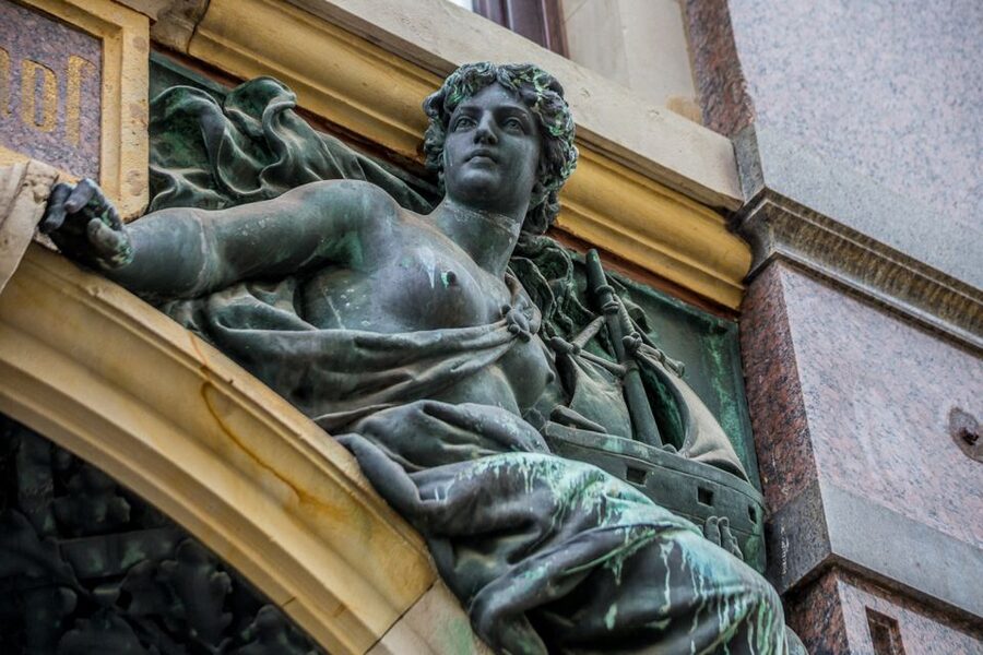 Mystical Hamburg - Walking Tour in German - Final Call: Should You Book Mystical Hamburg?