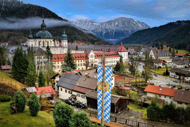 Neuschwanstein Castle, Ettal Abbey and Oberammergau Private Tour from Munich - Guides, safety, and the small details that make days feel easy