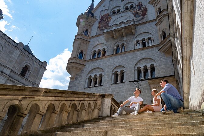 Neuschwanstein & Linderhof Castle-Fairytale Day Tour from Munich - Food and Breaks: Lunch Is Yours, Comfort Isn’t