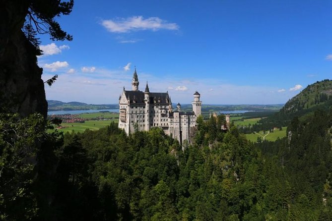 Neuschwanstein & Linderhof Castle Luxury Private Tour from Munich - Linderhof Palace: Gardens, Style, and Why It Feels Different