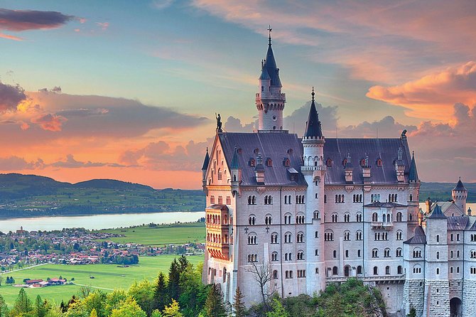Neuschwanstein & Linderhof Castle Luxury Private Tour from Munich - Price and Value: What You Get for $680.28 Per Person