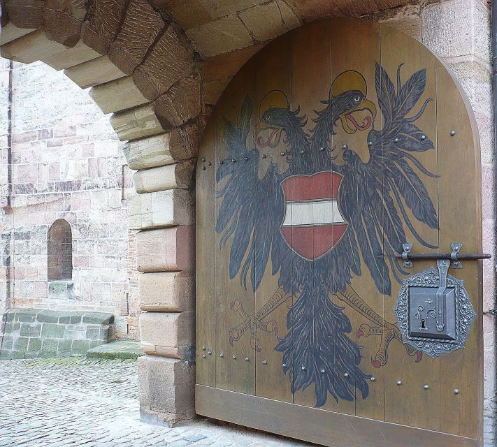 Nuremberg 2-Hour Old Town Highlights Walking Tour in English - St. Sebaldus Church: a second major landmark on the route