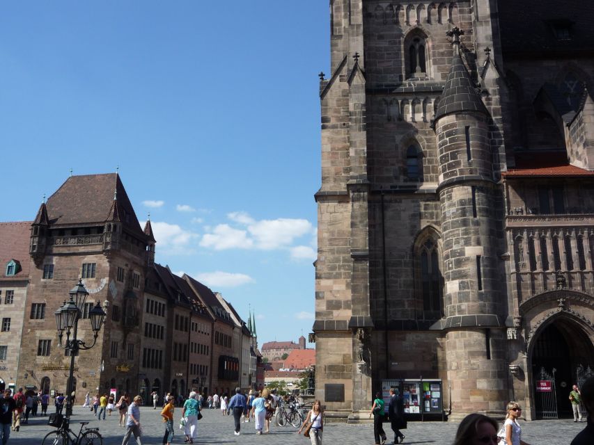 Nuremberg 2-Hour Old Town Highlights Walking Tour in English - What the guide is like: fluent English and a sense of humor with a caution