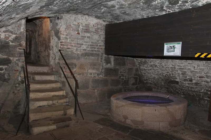 Nuremberg: Medieval Dungeons Guided Tour - The atmosphere: vaulted cellars, low ceilings, and a guided pace that works