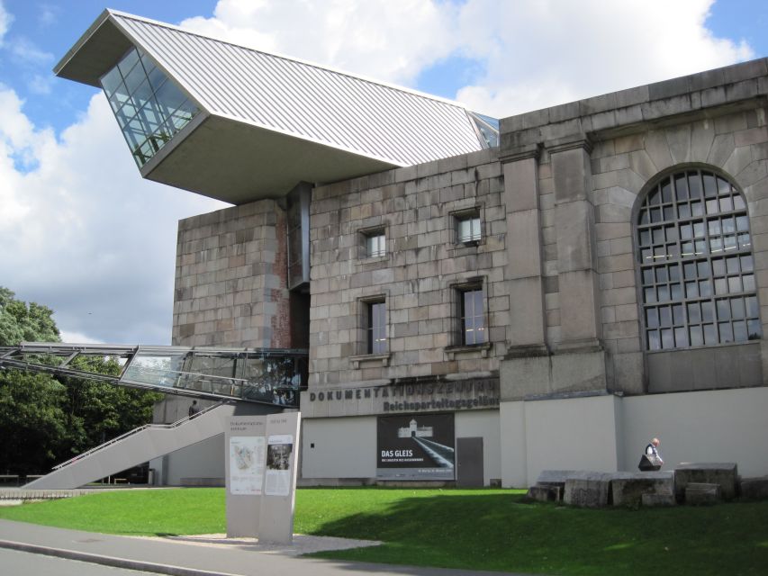 Nuremberg: World War II Tour with Hotel Pickup - Nuremberg Palace of Justice: Trials, Space, and Why This Building Was Chosen