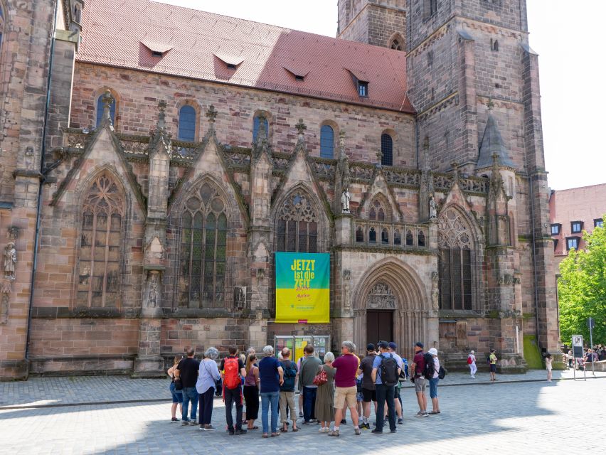 Nürnberg kennenlernen: Highlights in der Altstadt - Pegnitz River and Hauptmarkt, Where Nuremberg Looks Its Most Classic