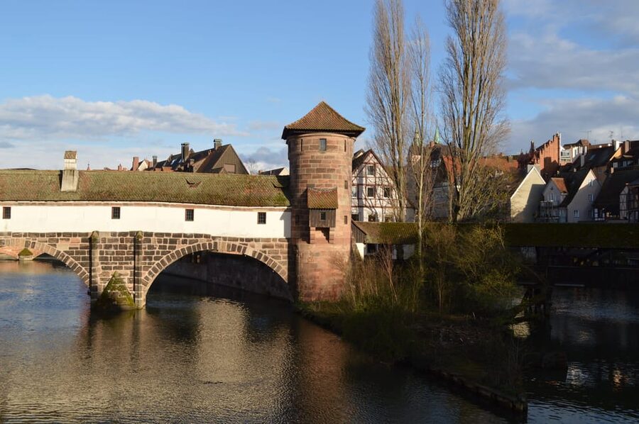 Nürnberg: Mörder, Fälscher, Messerstecher - Fleischbrücke: corporal punishment and how places carried meaning