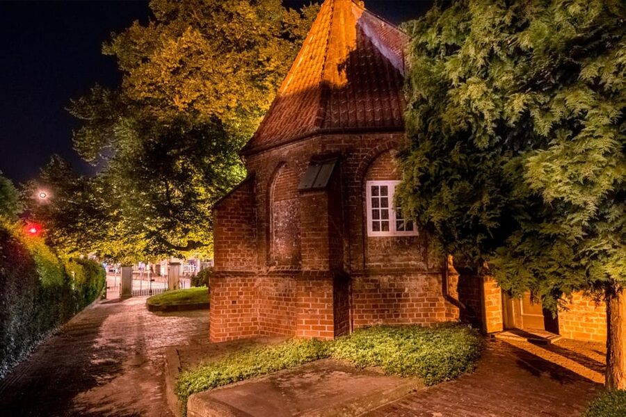 Oldenburg: "Executioners, witches & scoundrels" (crime thriller tour) - Why This Oldenburg Crime Thriller Tour Works After Dark