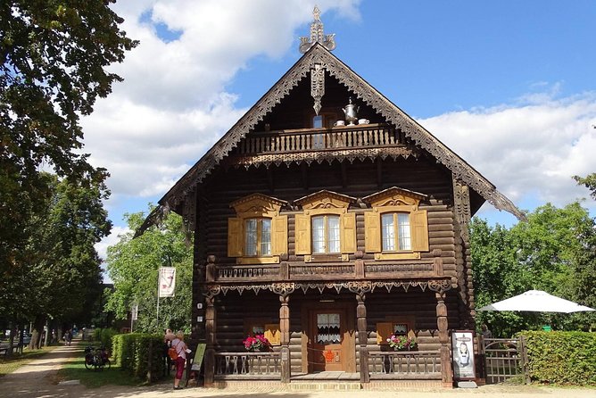 Potsdam Tour from Berlin With Guided Sanssouci Palace Visit - Key things I’d circle on your map