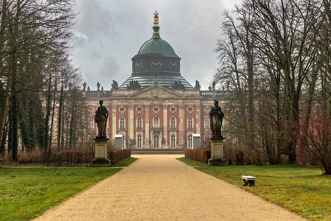 Potsdam Walking City Tour - How the 9:00 pickup and train ride really work
