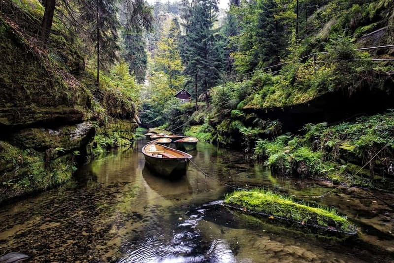 Prague: VIP Bohemian Saxon Switzerland: 2 Countries in 1 Day - A Real Czech Lunch in the Middle of the Adventure