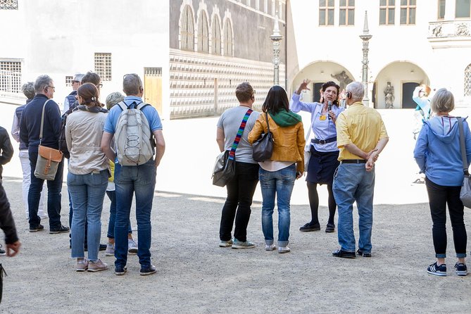 Public guided tour of the old town including a tour of the Frauenkirche - Procession of Princes: Meissen porcelain that turns politics into decoration