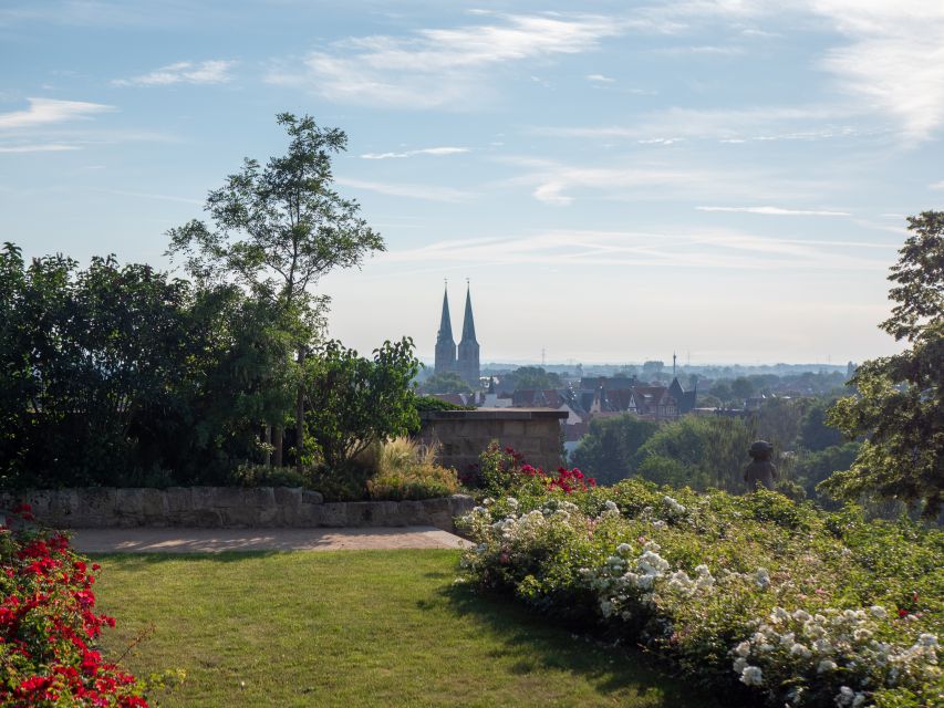 Quedlinburg: Guided City Highlights Walking Tour - Price and value: why $11 makes sense for a guided UNESCO highlights walk