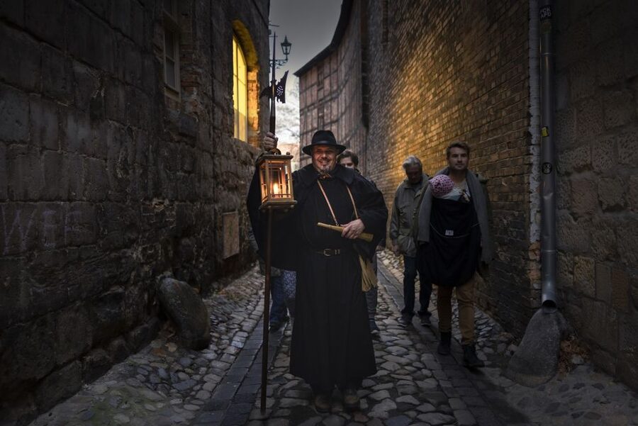 Quedlinburg: Historical Old Town Evening Walking Tour - Key things you’ll notice on this night walk