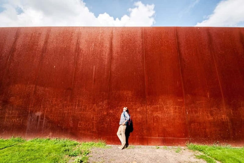 Red Berlin: Secrets of the Communist Capital - Embassies of Four Cold War Powers, Diplomacy Under Surveillance