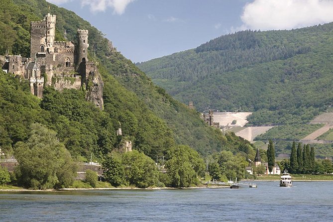 Rhine Valley Trip from Frankfurt including Rhine River Cruise - Season and Weather Notes That Actually Change the Day