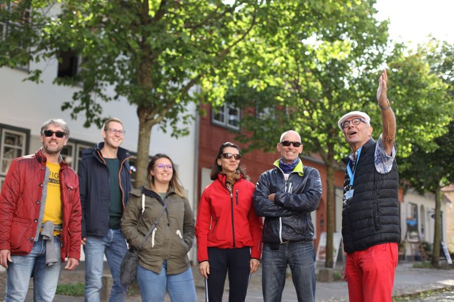 Rostock: Guided tour of the historic city center - Old center meets modern city, and you can spot the transition