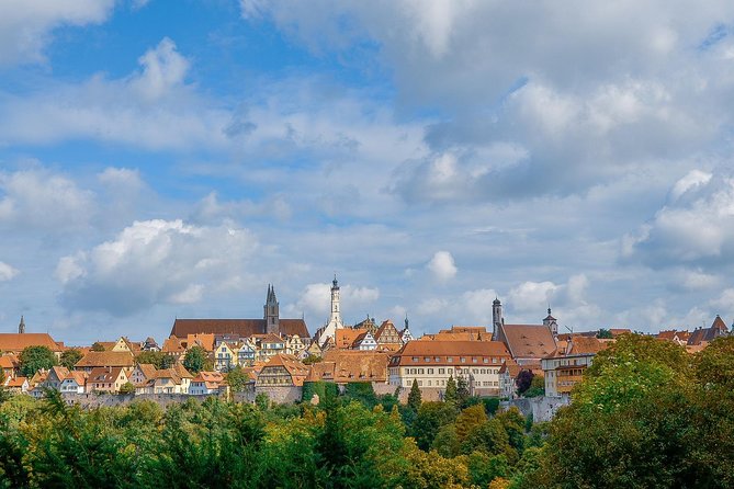Rothenburg ob der Tauber Private Walking Tour With A Professional Guide - Starting at Herrngasse 1, then getting your bearings at Market Square